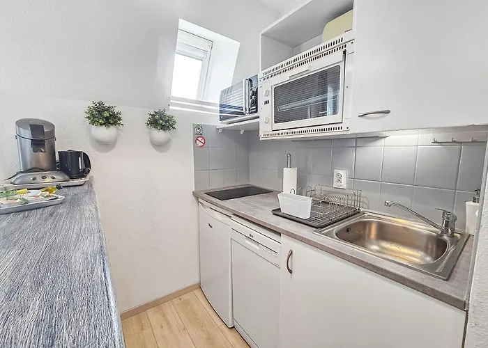 Un Souffle Marin Dans Ce F2 à Appartamento *