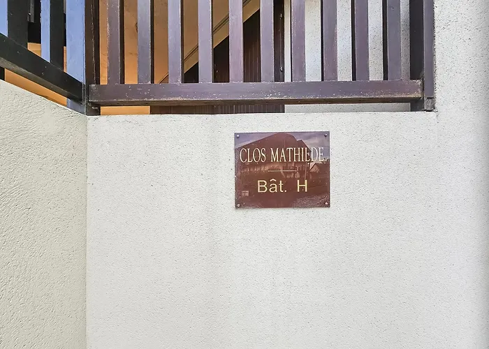 Un Souffle Marin Dans Ce F2 à Cabourg