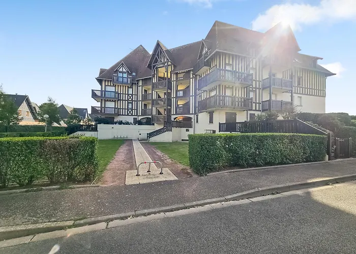 Un Souffle Marin Dans Ce F2 à Appartamento *